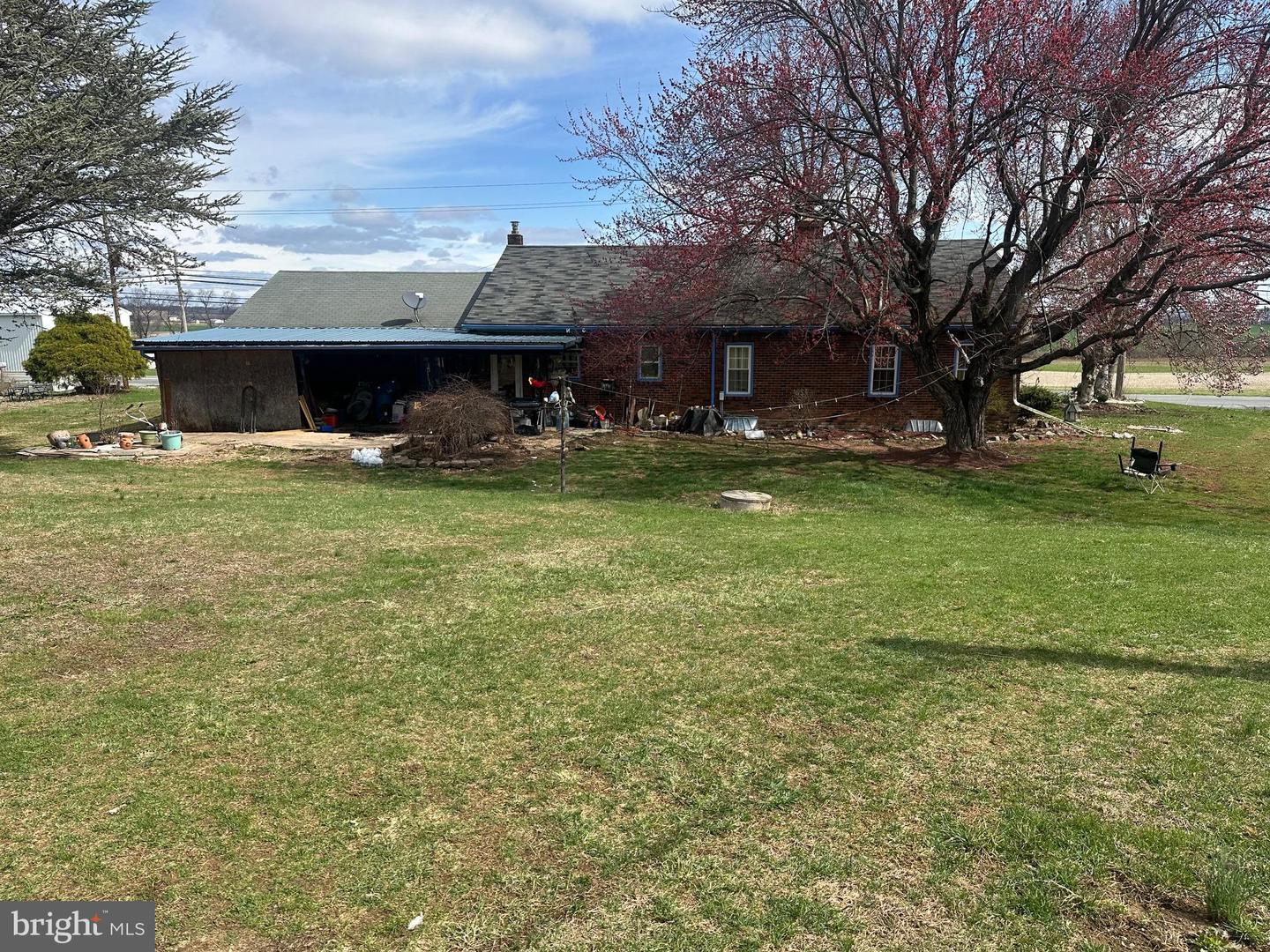 1190 State St Property Photo 4