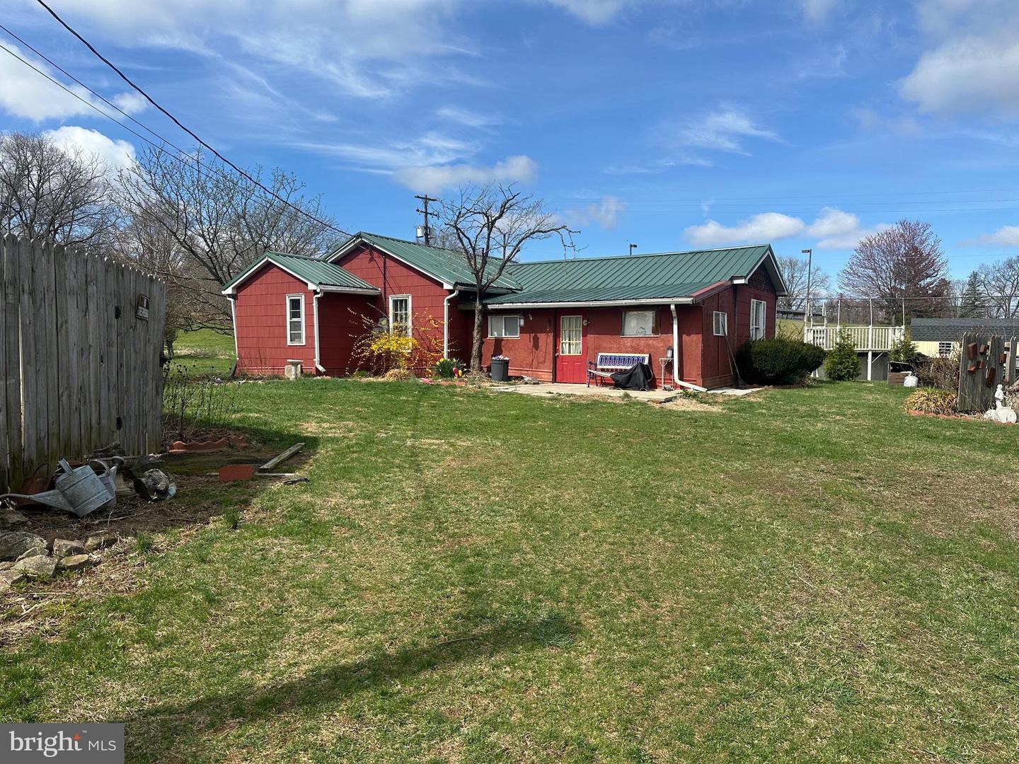 1190 State St Property Photo 6