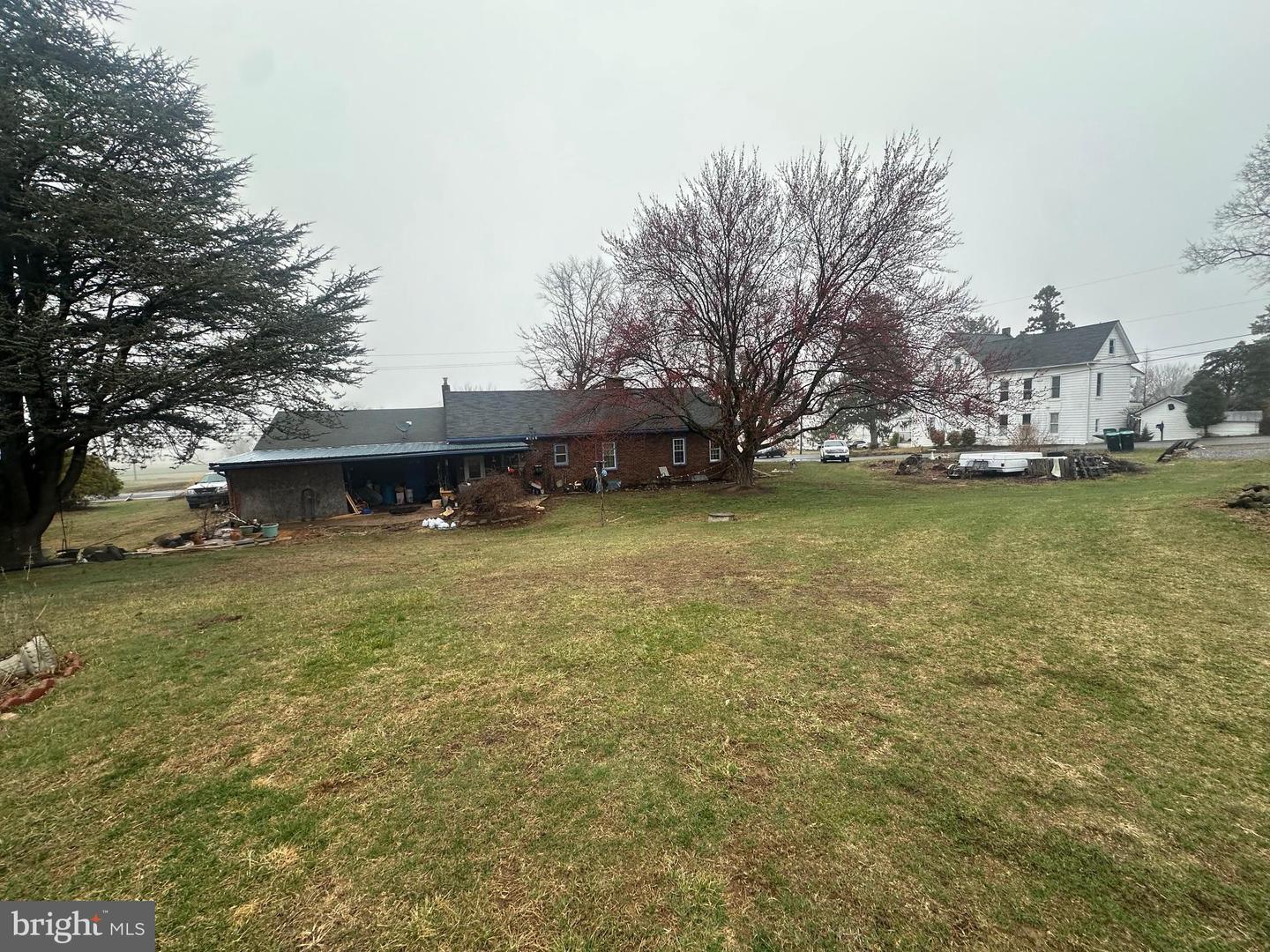 1190 State St Property Photo 11