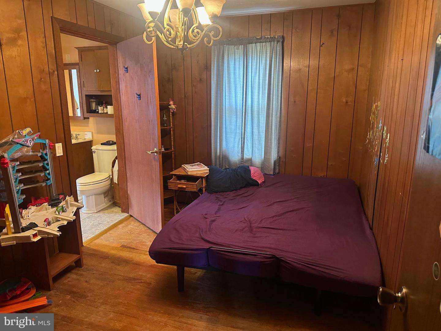 1190 State St Property Photo 18