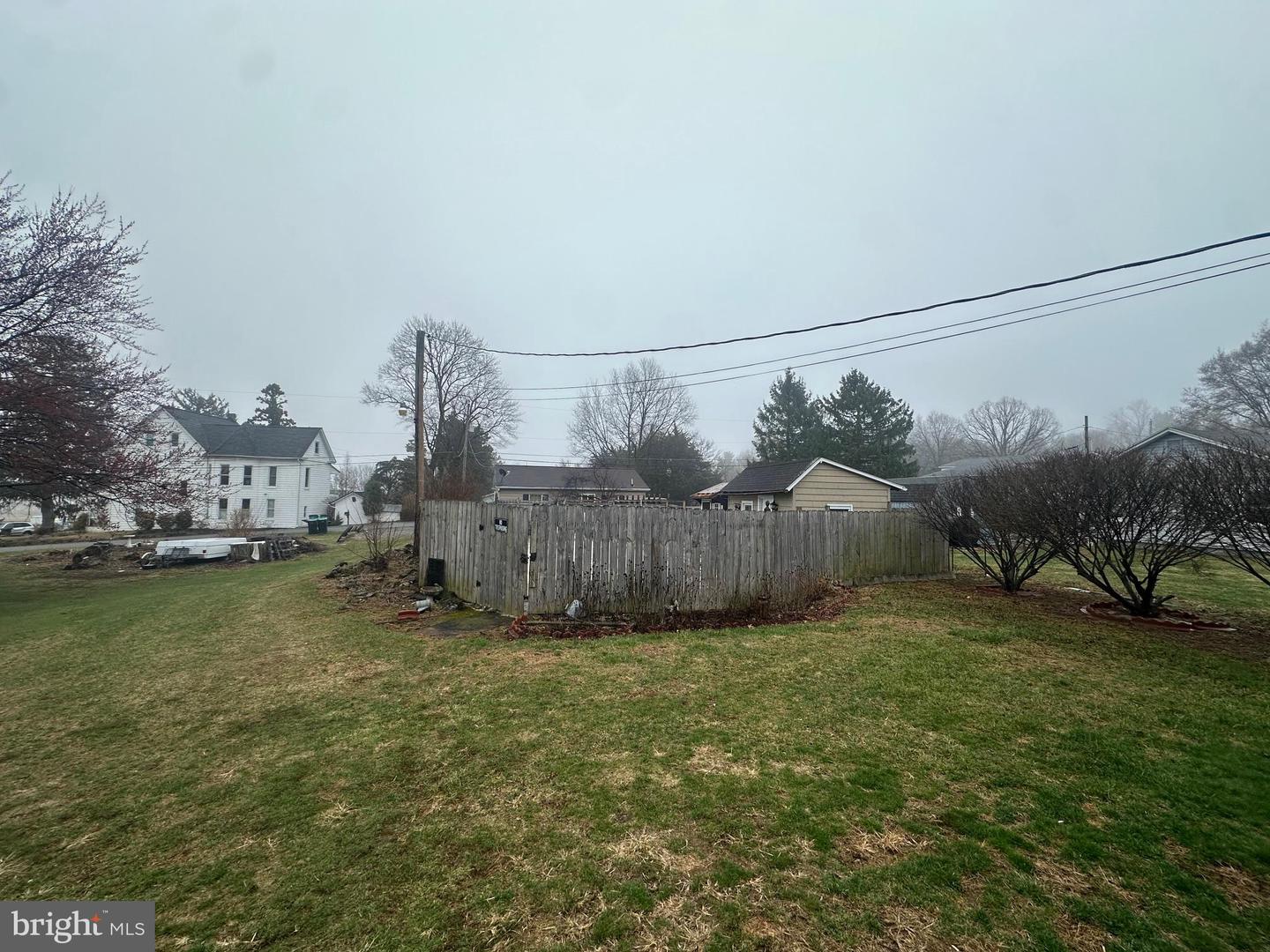 1190 State St Property Photo 19