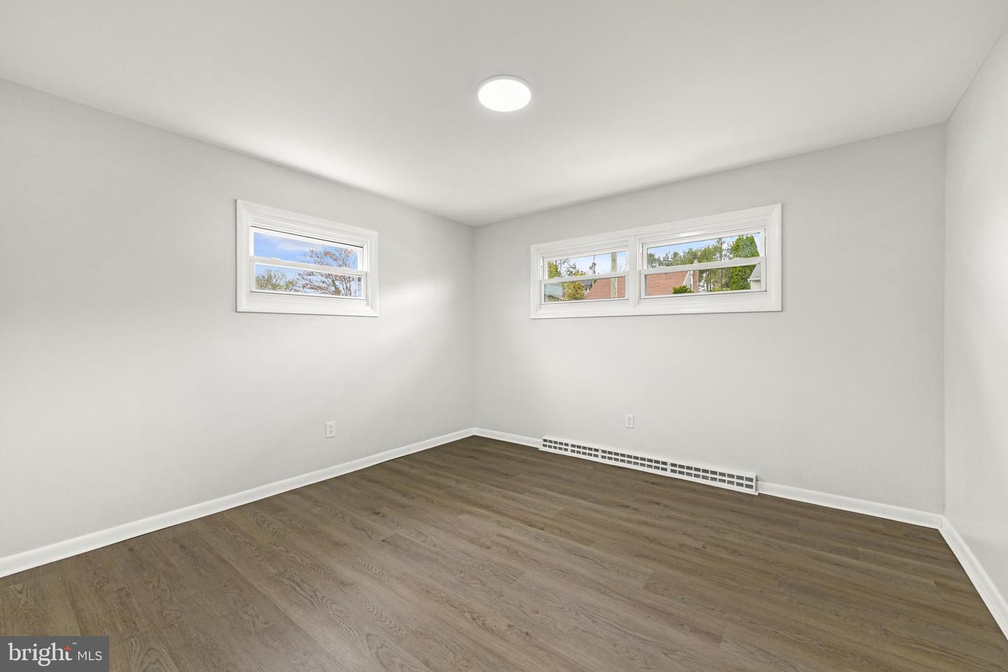 1344 Wingate Ave Property Photo 14
