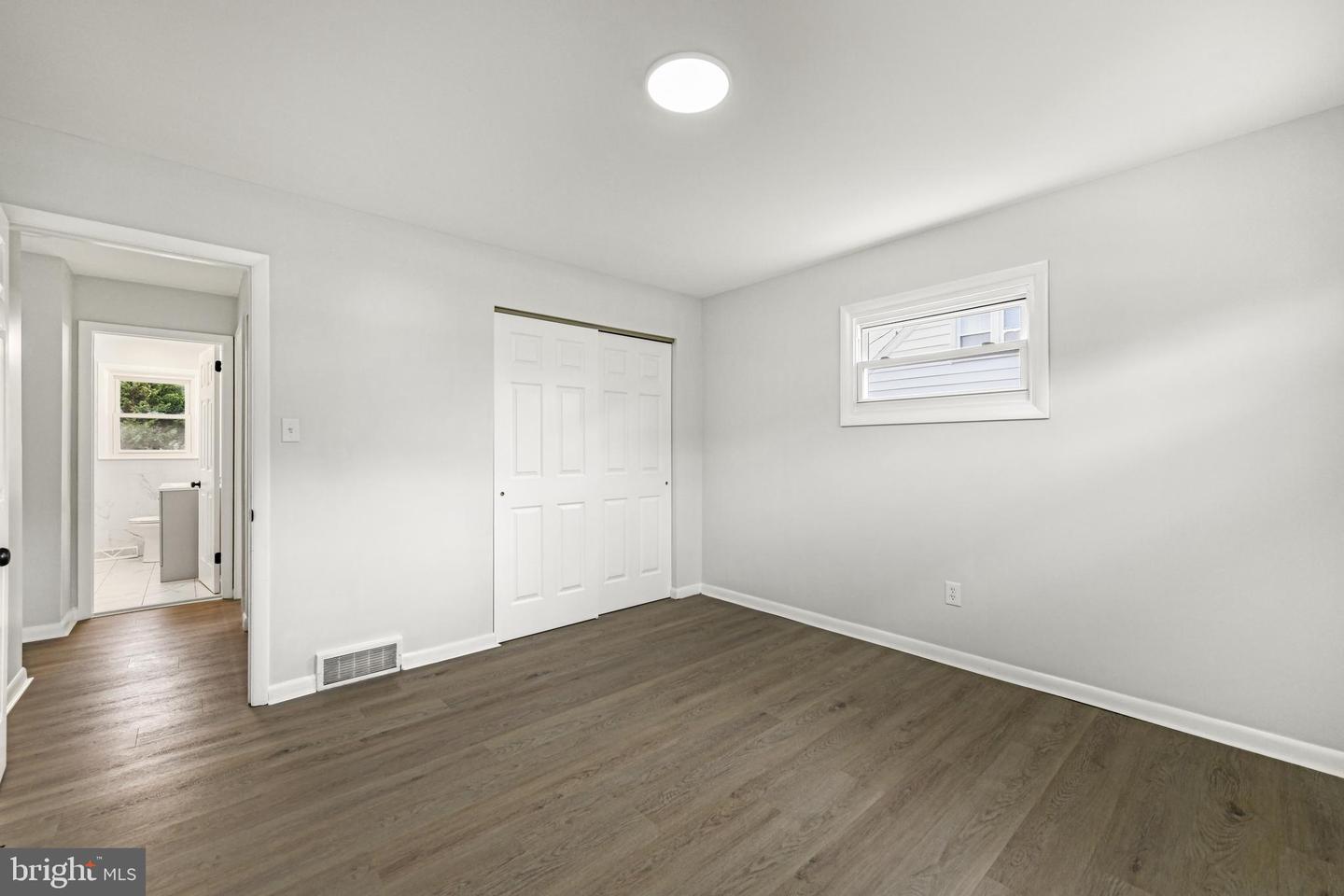 1344 Wingate Ave Property Photo 15