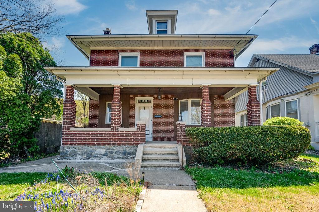 2622 Perkiomen Ave Property Photo 1