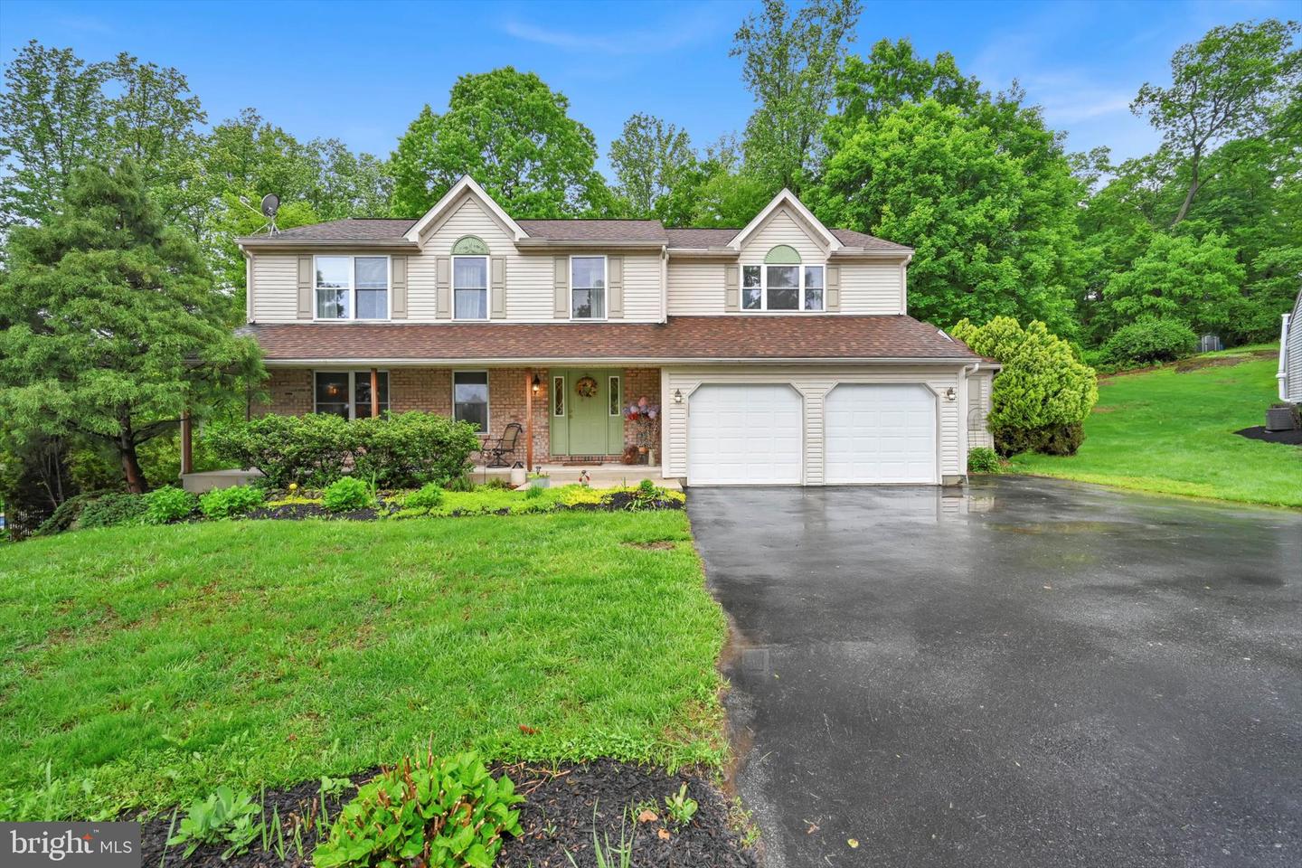 82 Rock Haven Ct Property Photo