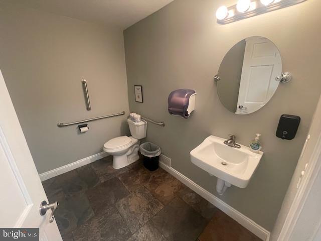 2307 Penn Ave Property Photo 24