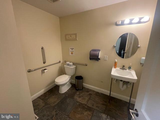 2307 Penn Ave Property Photo 36