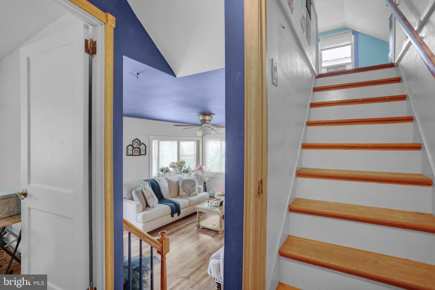 6 Darlin Dr Property Photo 13