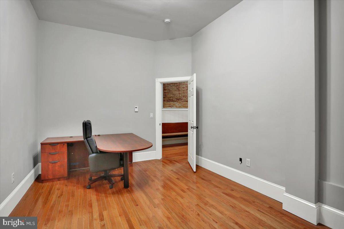 44 N 6th St Property Photo 10