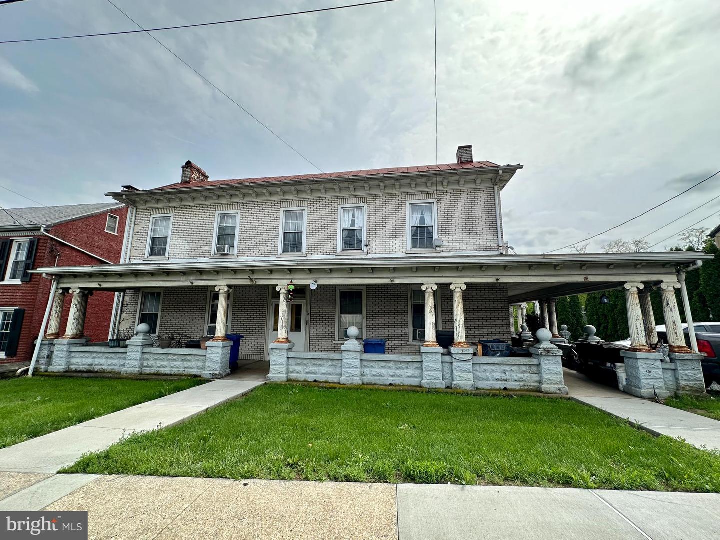 114 N Centre Property Photo