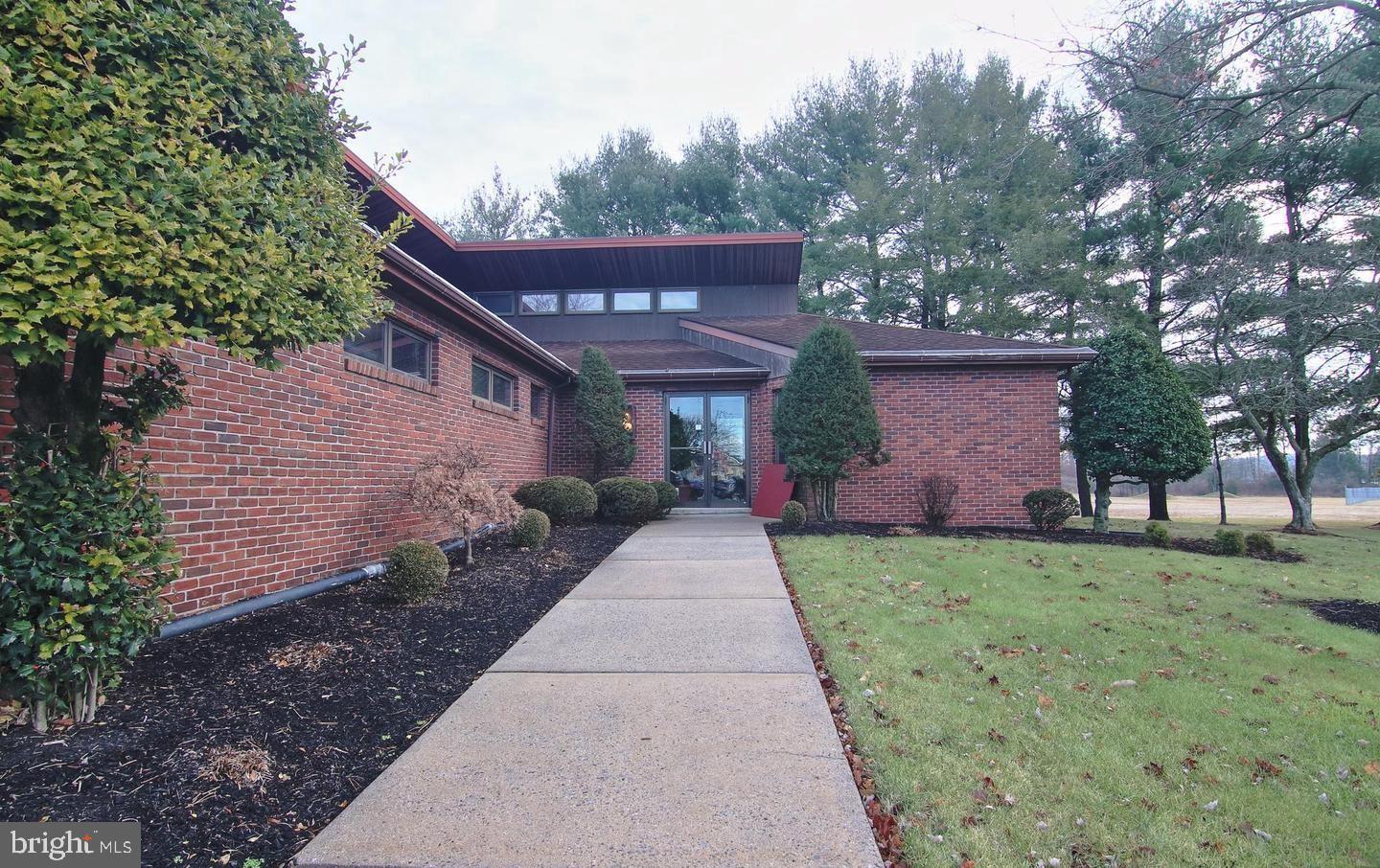 1311 Ben Franklin Hwy #main Floor Property Photo 3