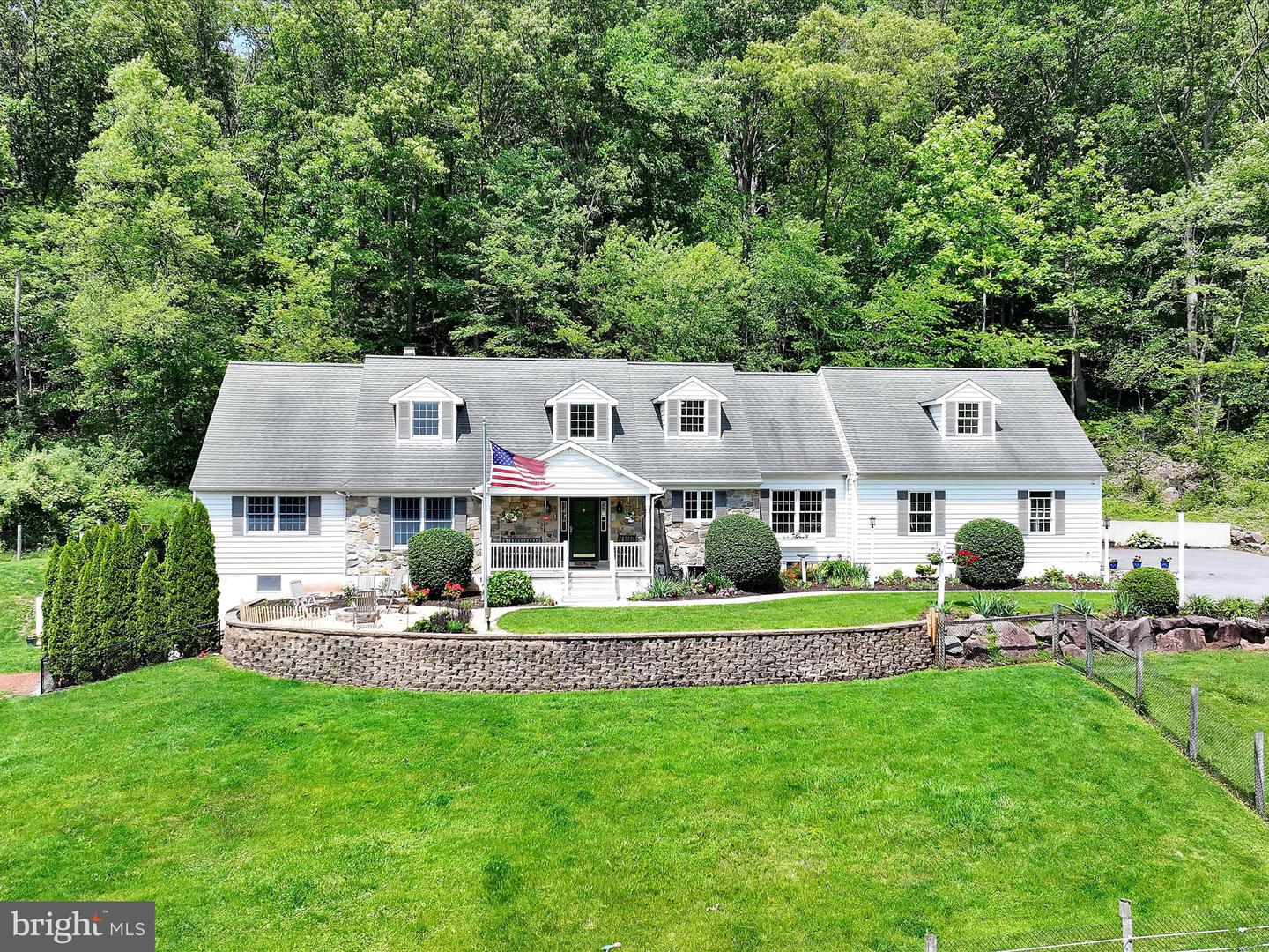 5171 Diehl Rd Property Photo