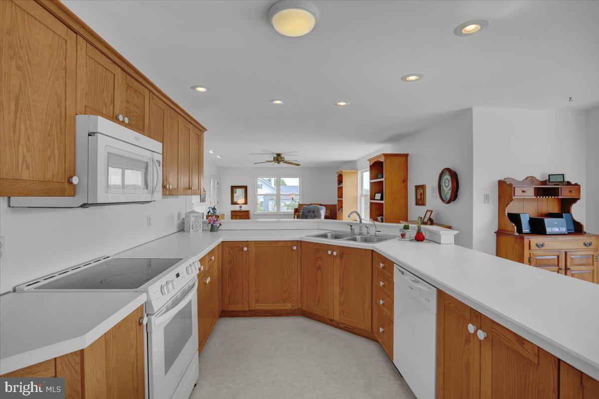 9 Arrowhead Dr Property Photo 11