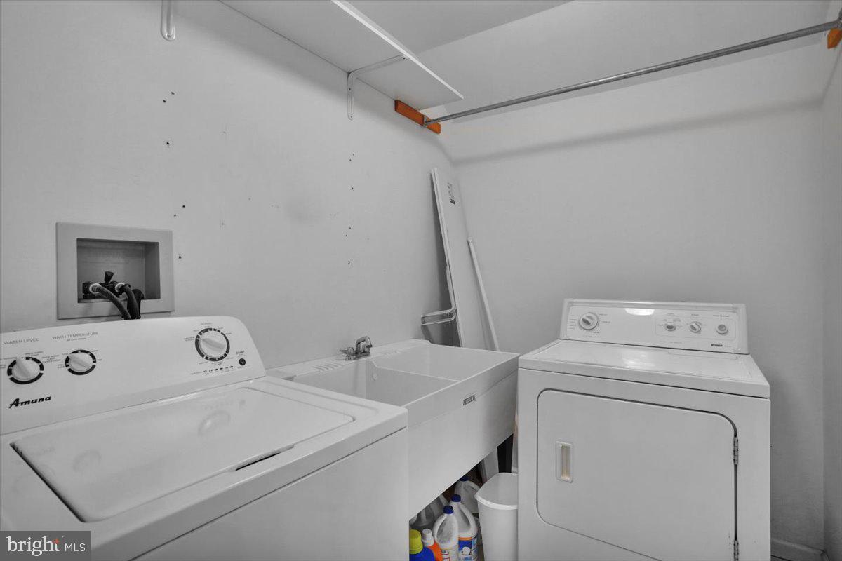 9 Arrowhead Dr Property Photo 35