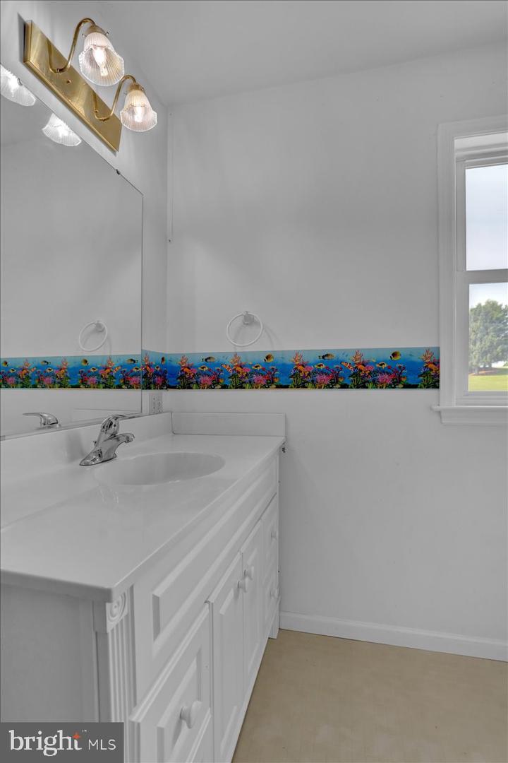 9 Arrowhead Dr Property Photo 37