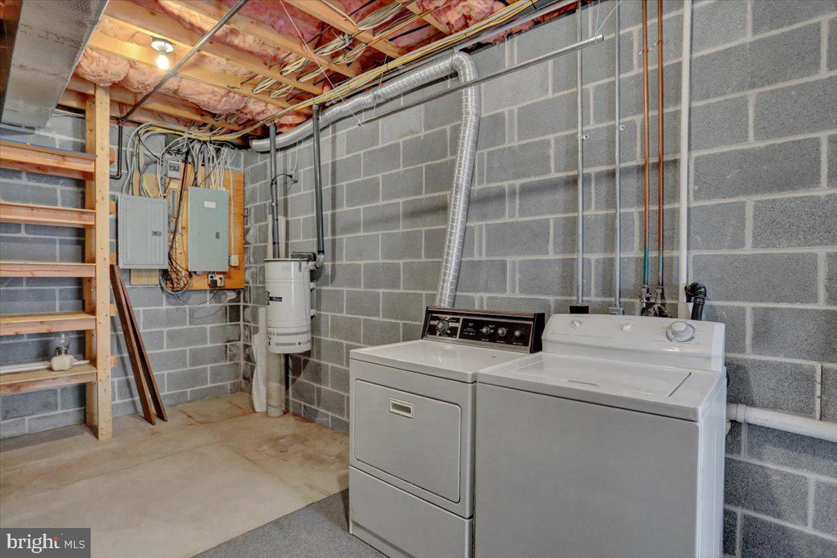 9 Arrowhead Dr Property Photo 51