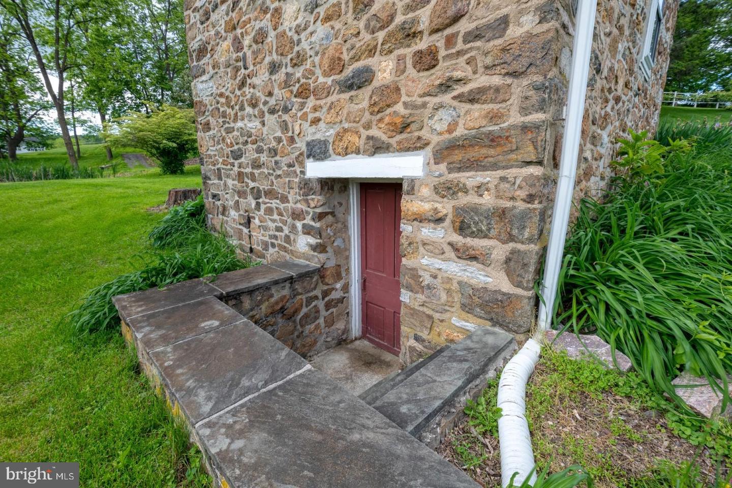 1160 Old Bernville Rd Property Photo 78