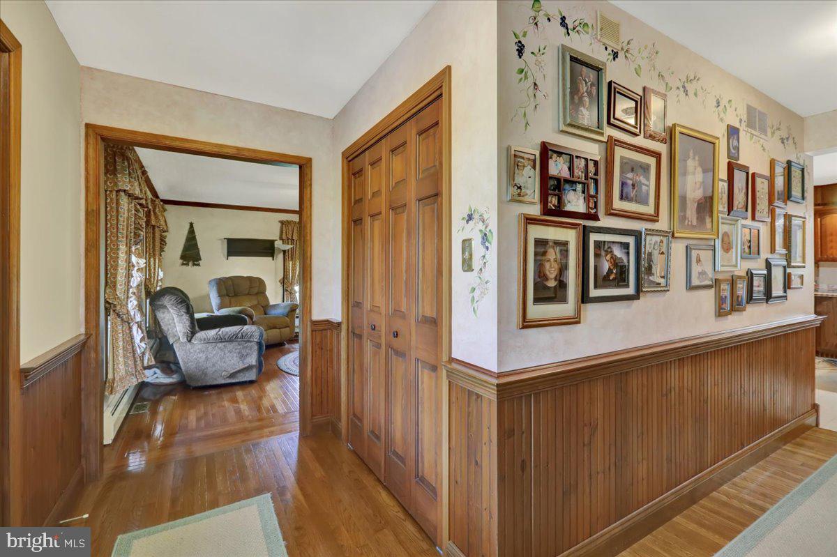 7 Zerbe Dr Property Photo 11