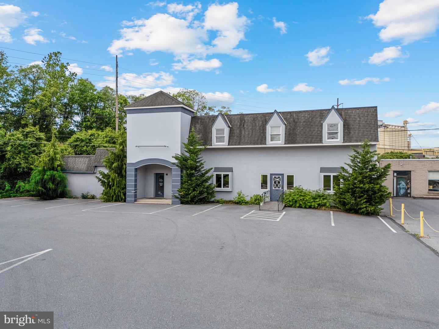 60 Shillington Property Photo