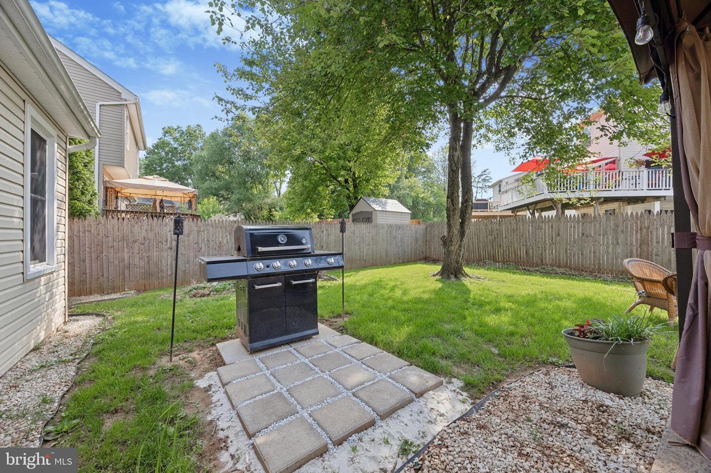 984 Rill Rd Property Photo 22