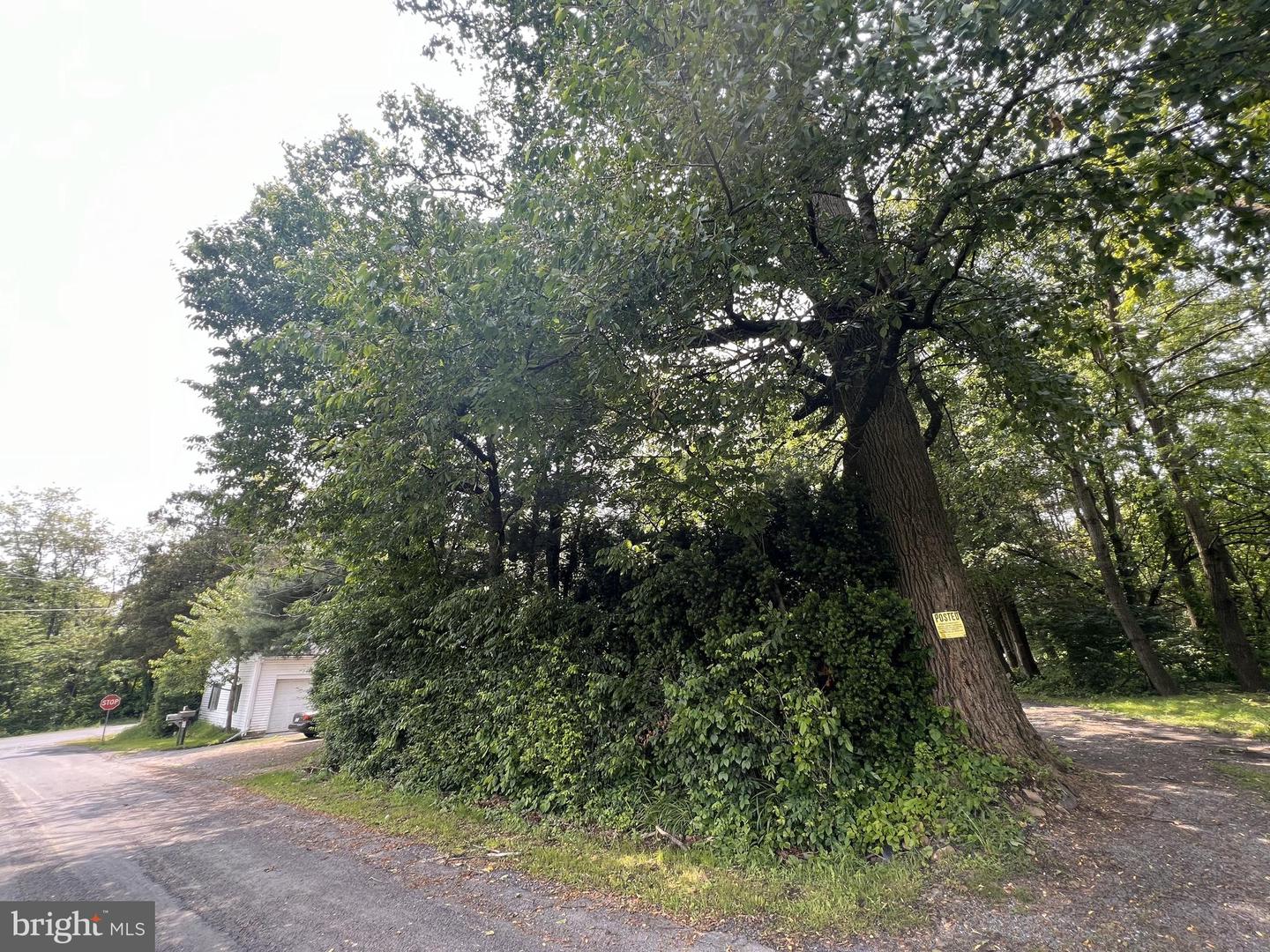 4 Degler Ln Property Photo 18