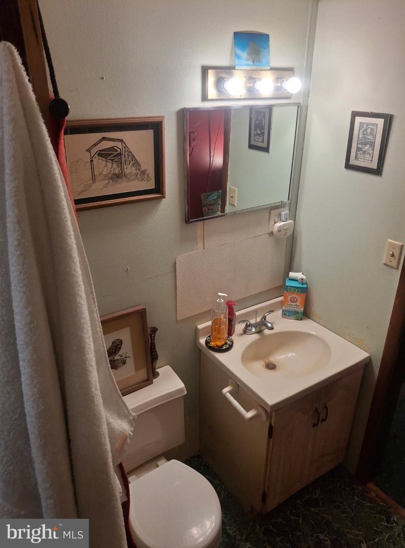 4 Degler Ln Property Photo 11