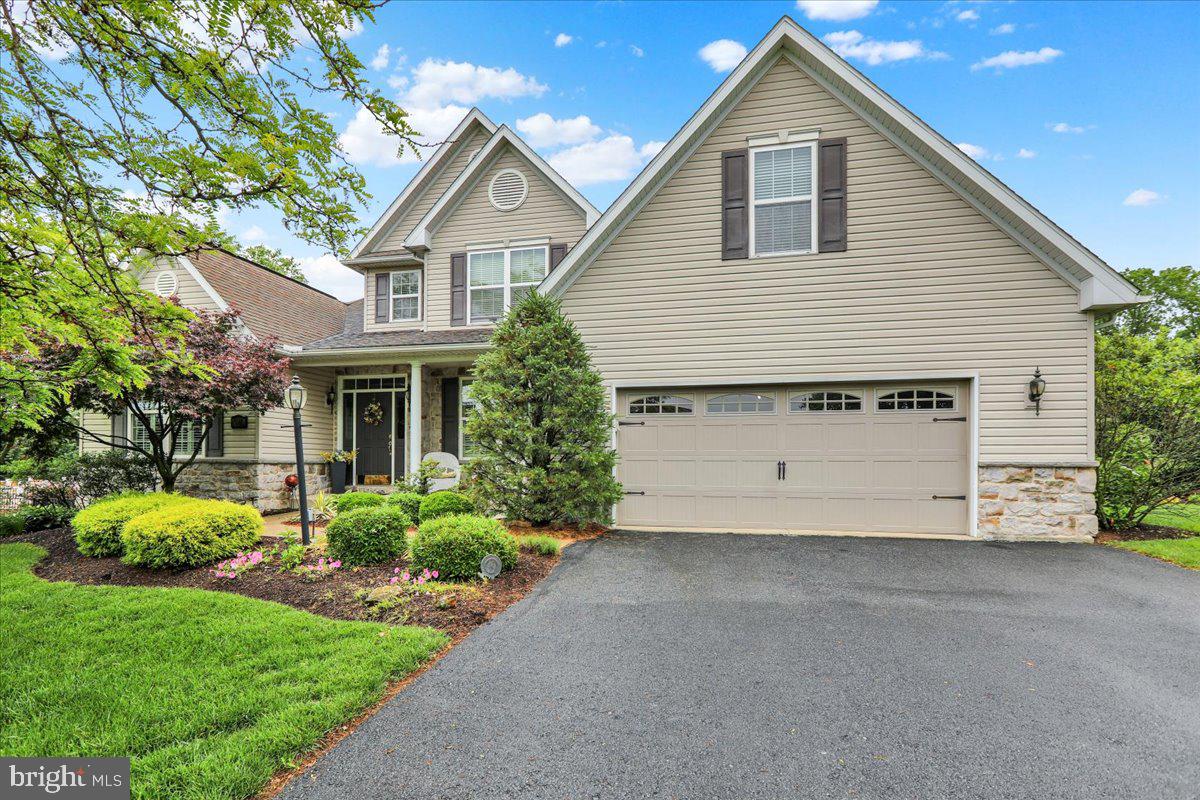 130 Herington Dr Property Photo