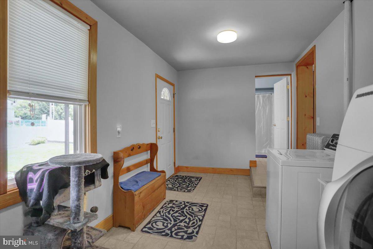 4449 Kutztown Rd Property Photo 9