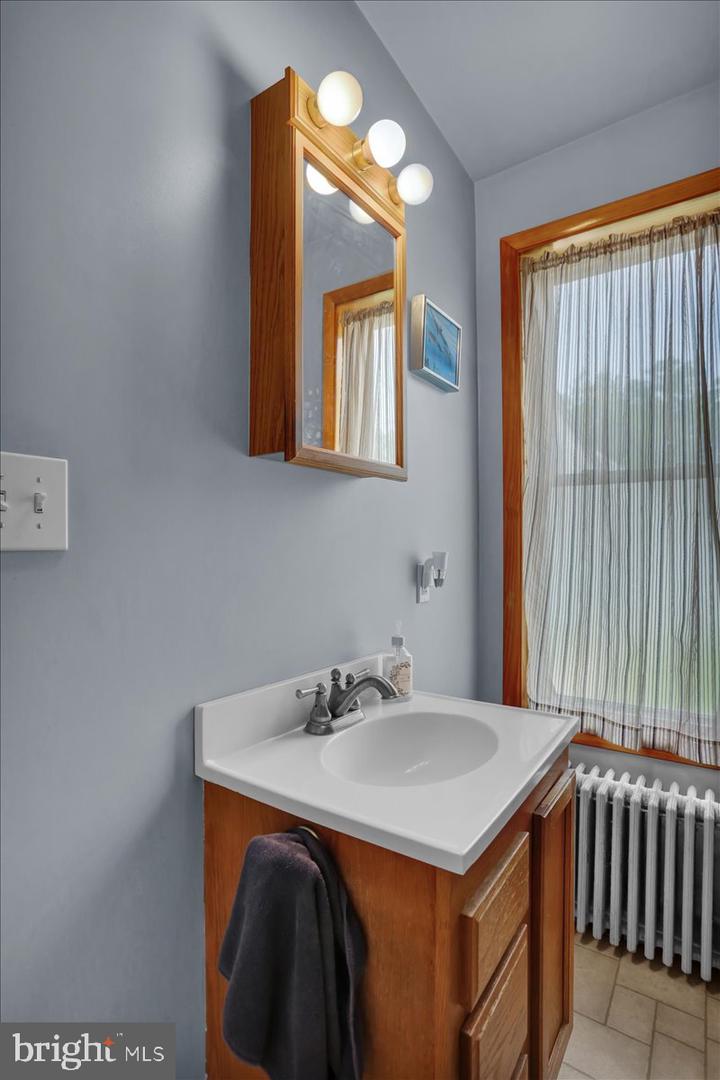 4449 Kutztown Rd Property Photo 11