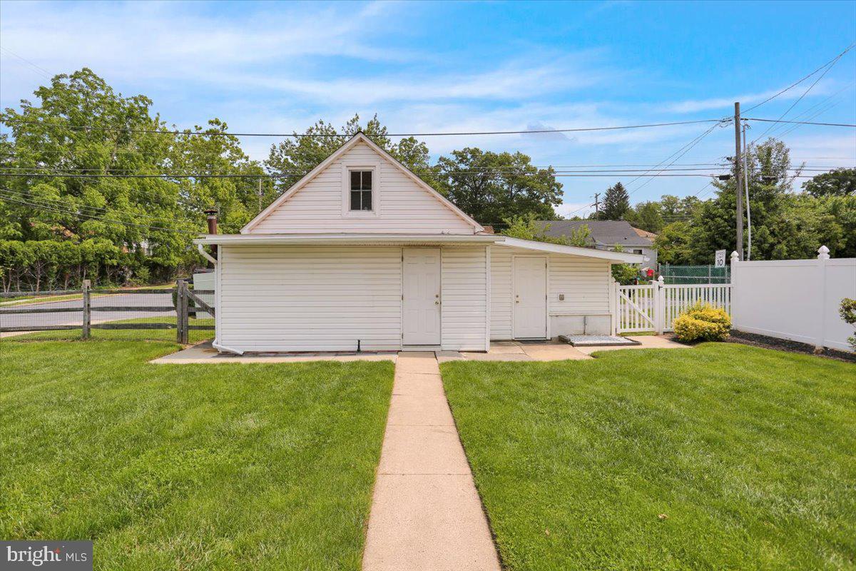 4449 Kutztown Rd Property Photo 32
