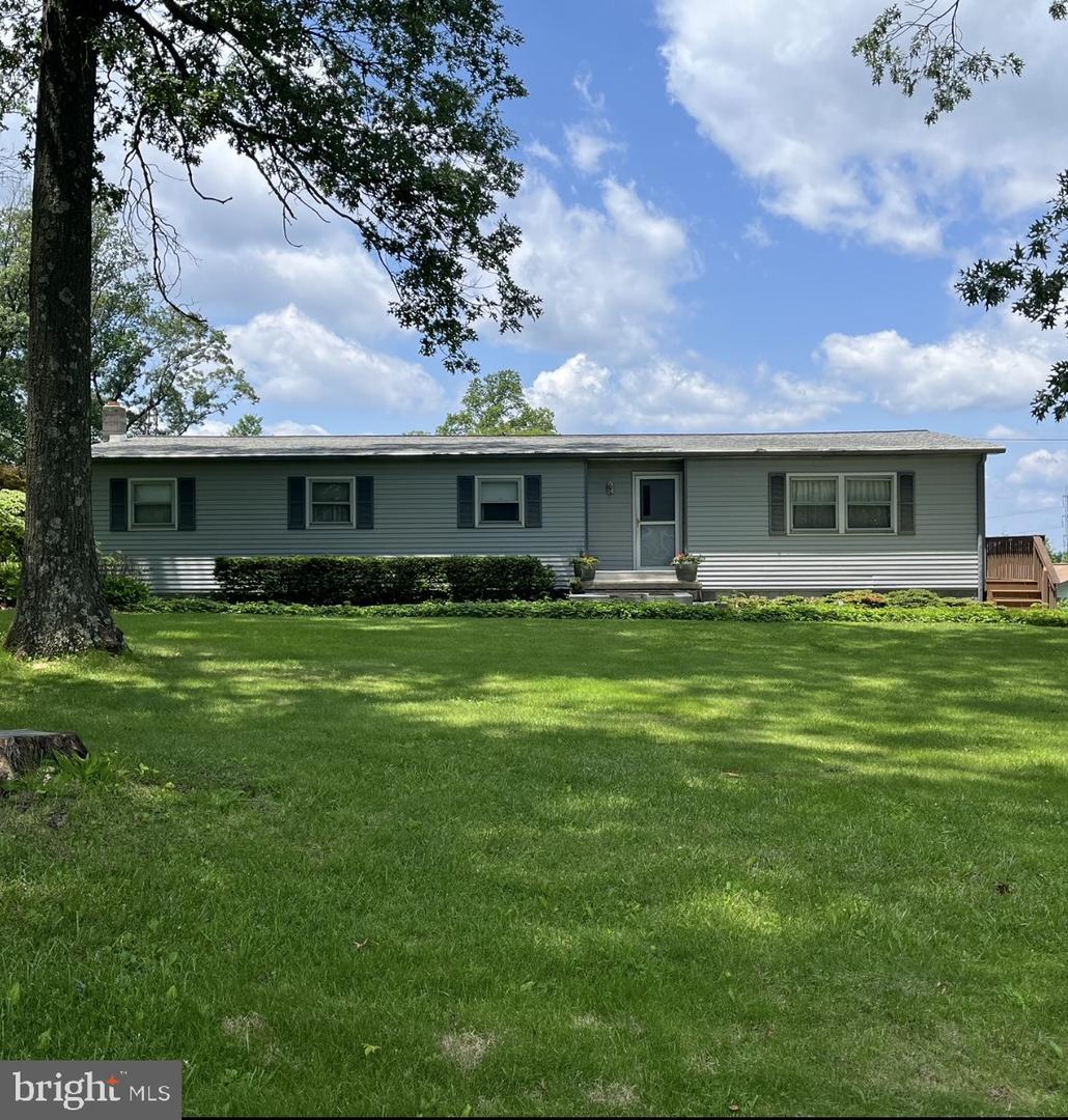 262 Walnuttown Rd Property Photo 1