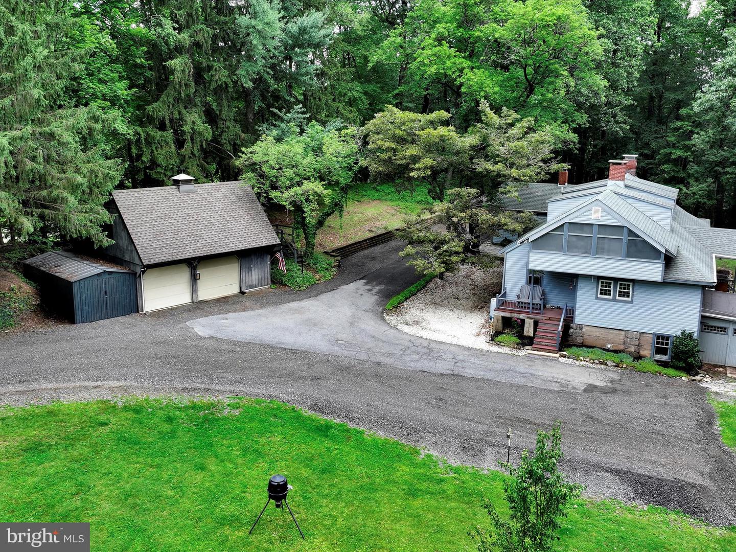 265 Ridgeway Rd Property Photo