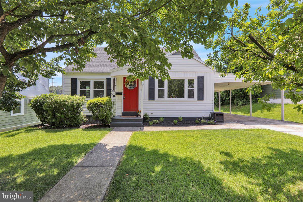 106 GERALD AVE