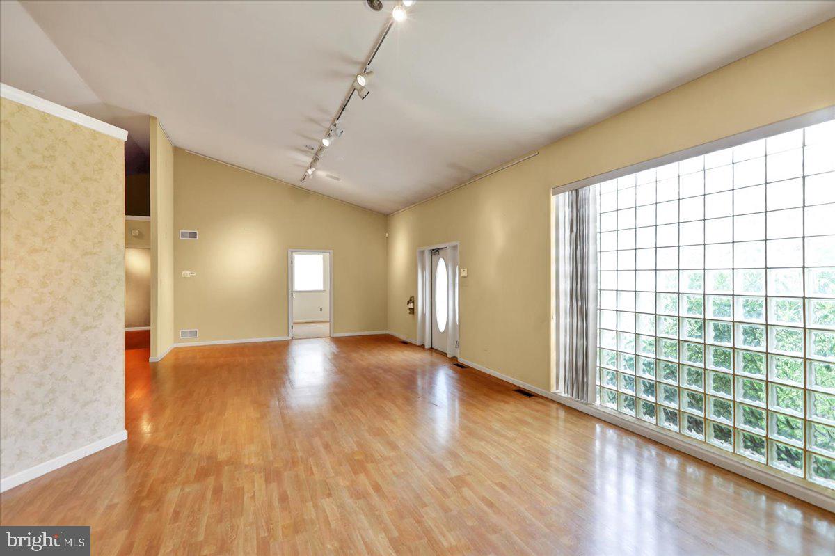5 Old Wernersville Rd #1 Main Level Property Photo 2