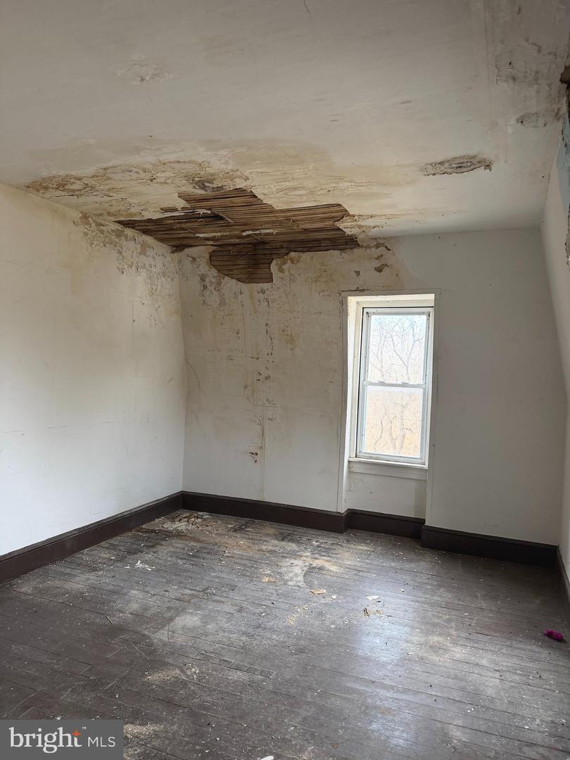 1634 Moselem Springs Rd Property Photo 29