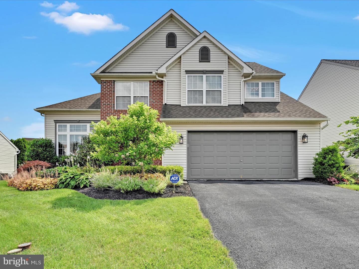 2518 JACOB DR