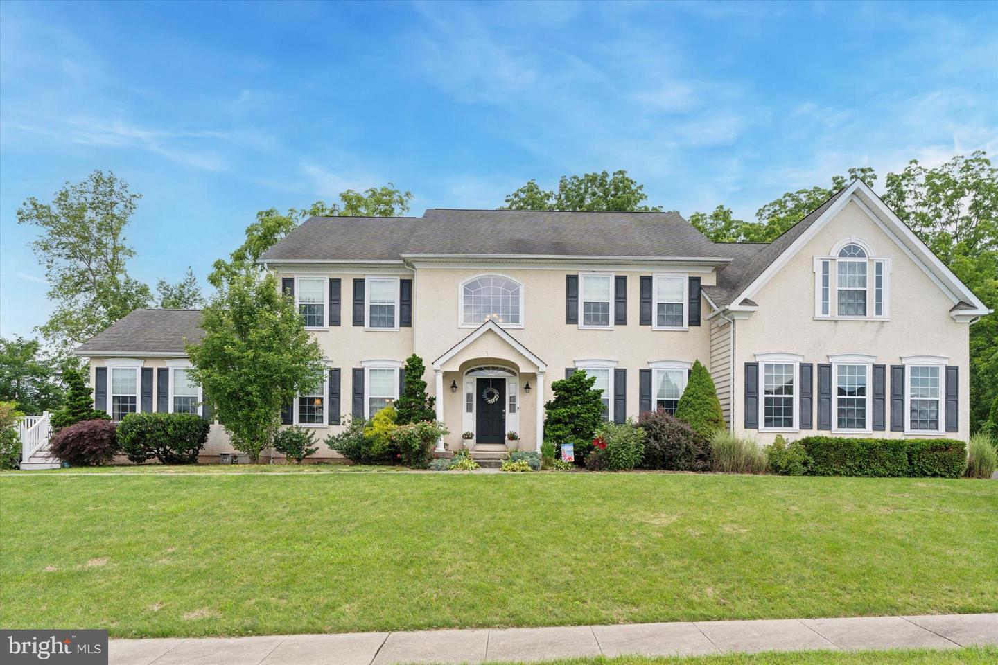 502 GLENWOOD DR