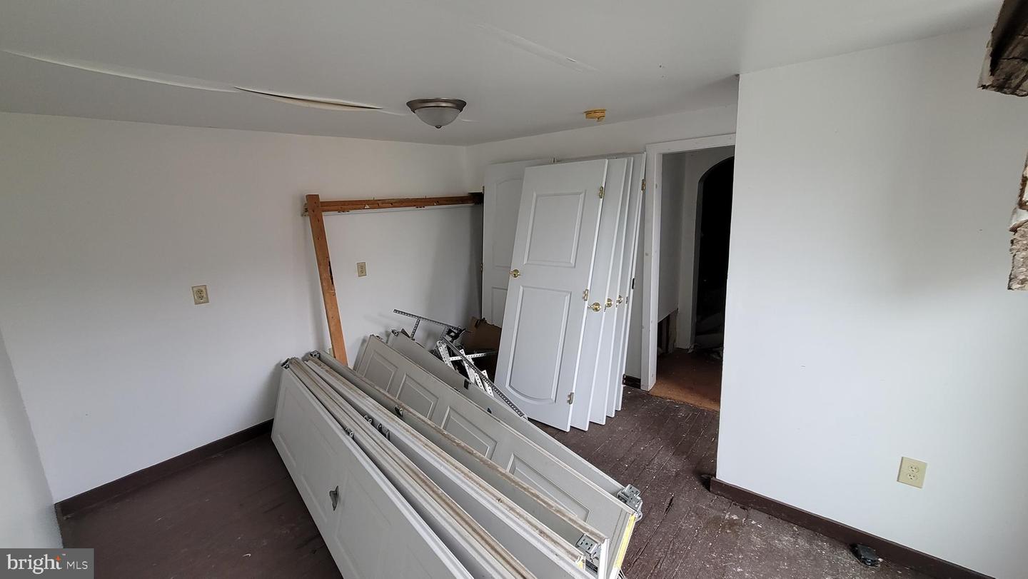 1257 Chester St Property Photo 11