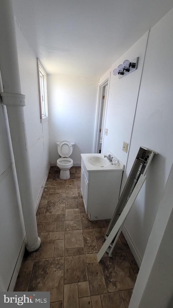 1257 Chester St Property Photo 34
