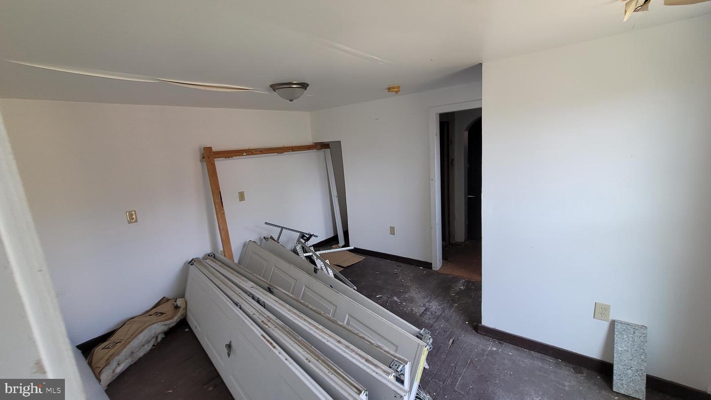 1257 Chester St Property Photo 36