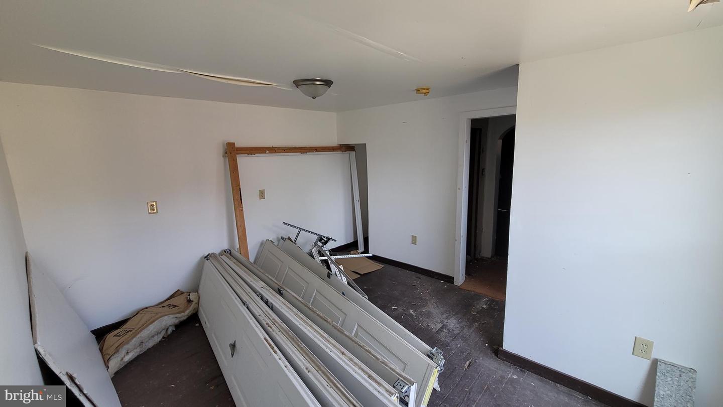 1257 Chester St Property Photo 41