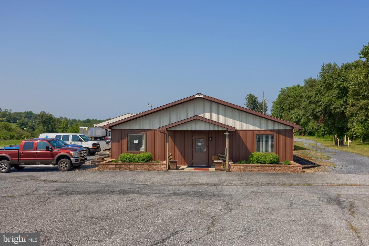 56 Seip Ln Property Photo 9