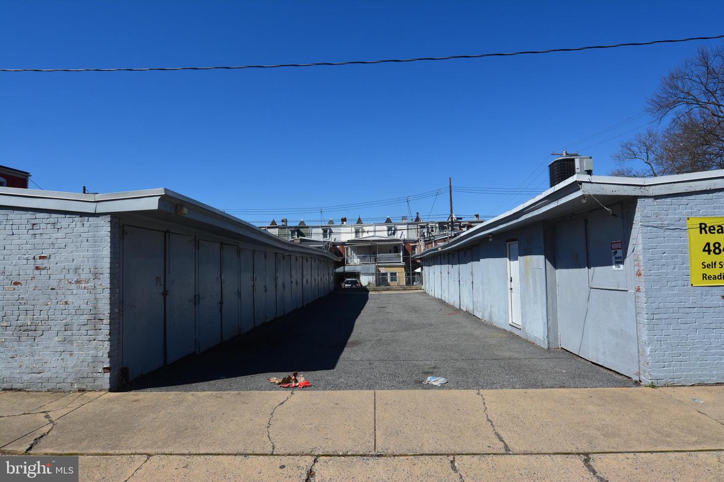 1128 Pike St Property Photo 4