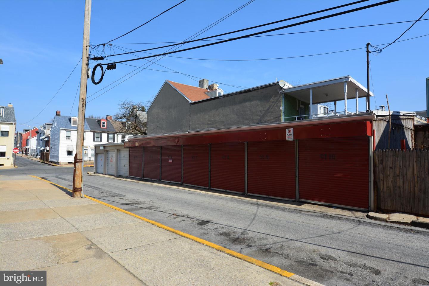 328 Chestnut St Property Photo 3
