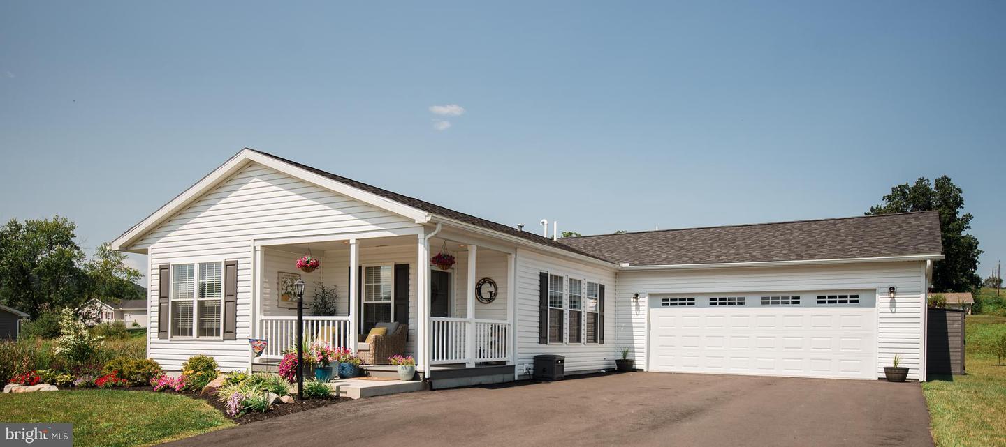 180 Eagles Watch S Property Photo 1