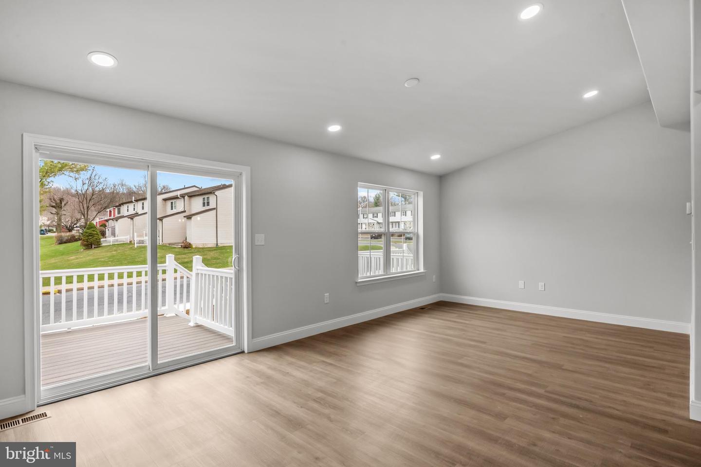 207 Lucille Way #lot 22 Property Photo 8