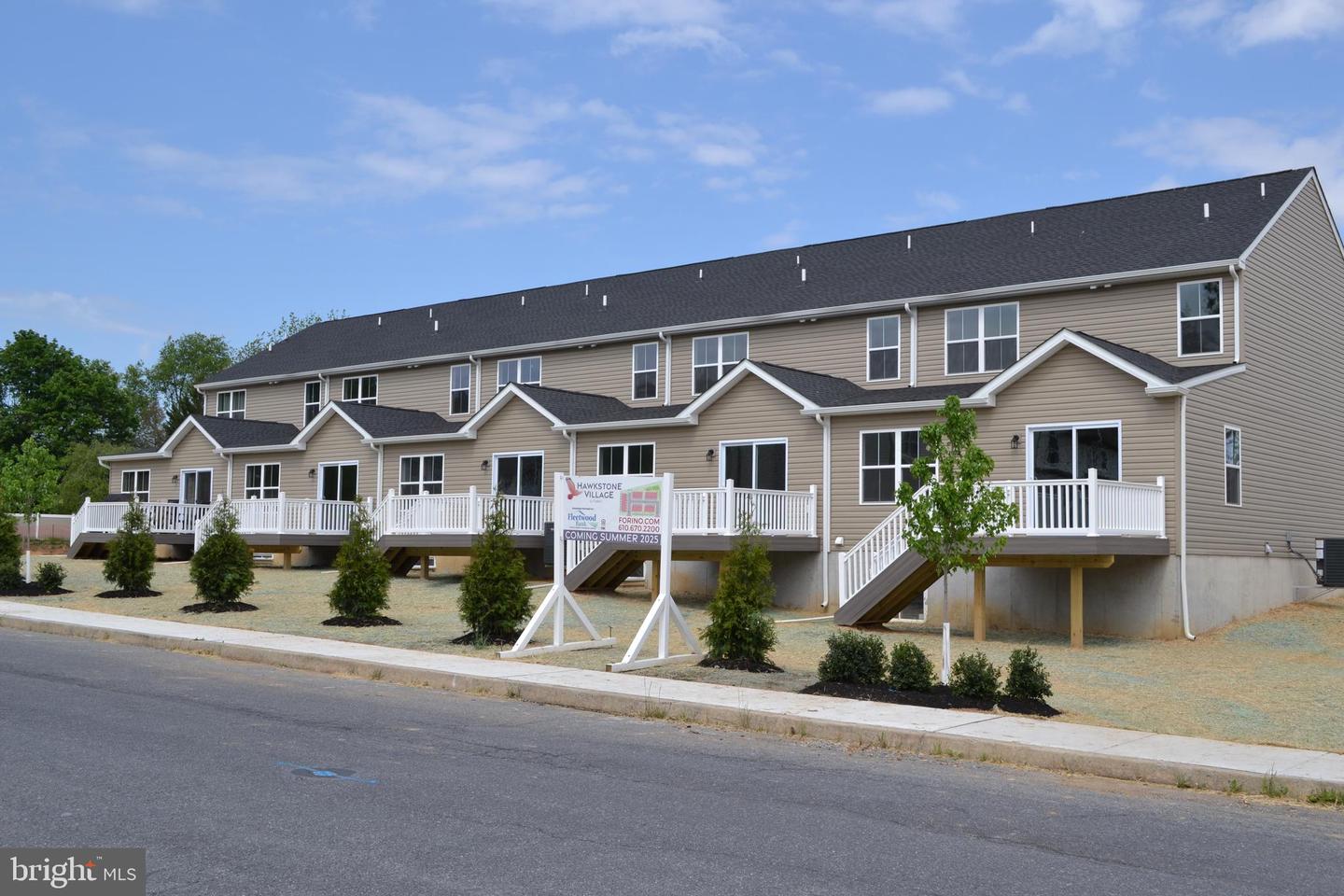207 Lucille Way #lot 22 Property Photo 10