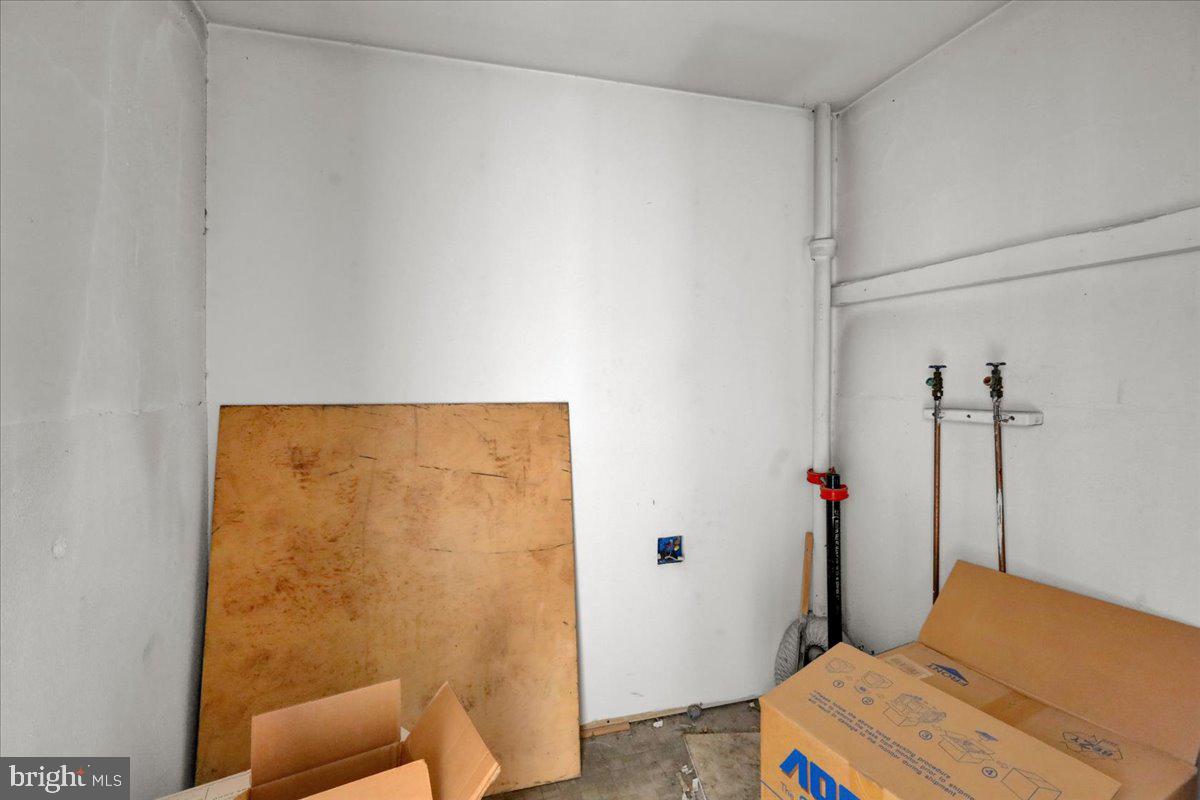 36 S 4th St Property Photo 14