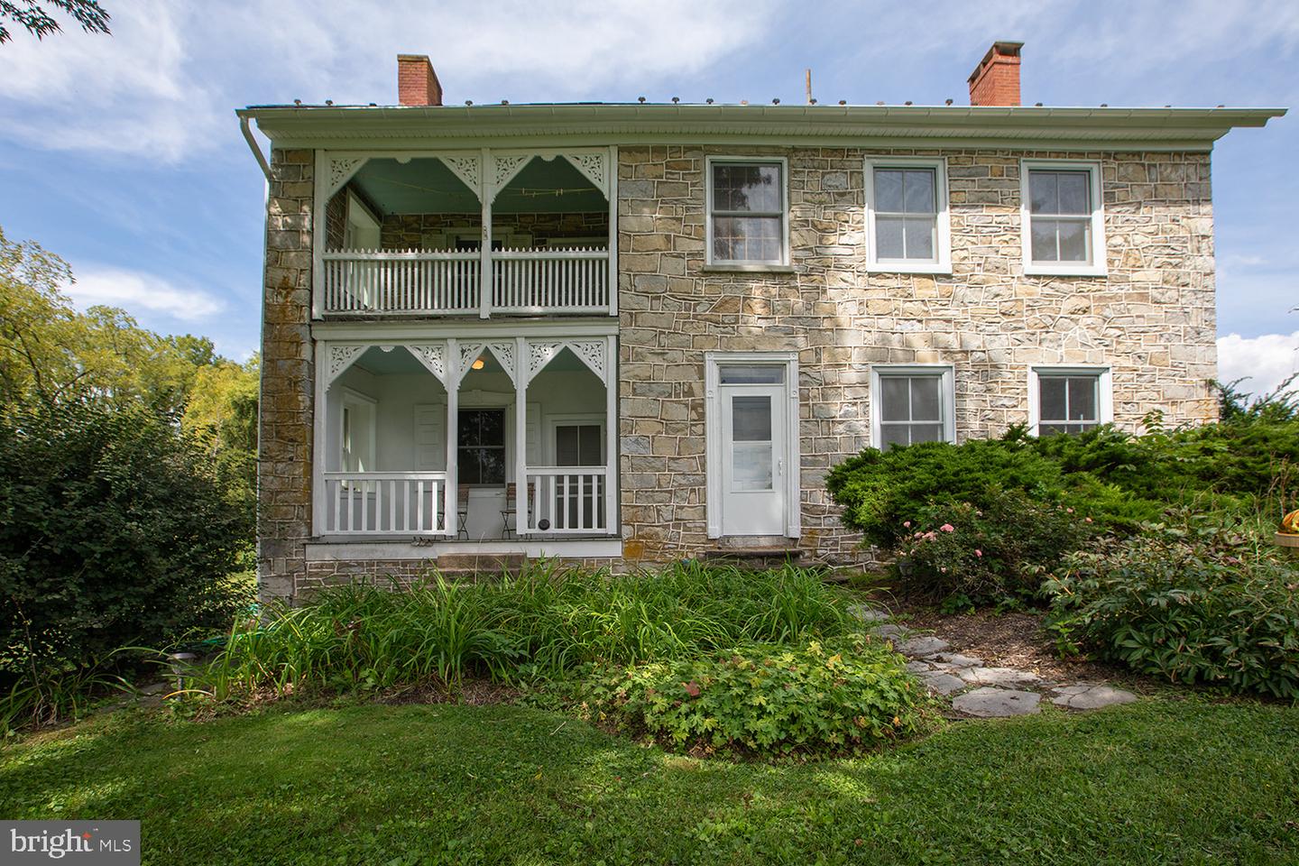 385 Albright Rd Property Photo 4
