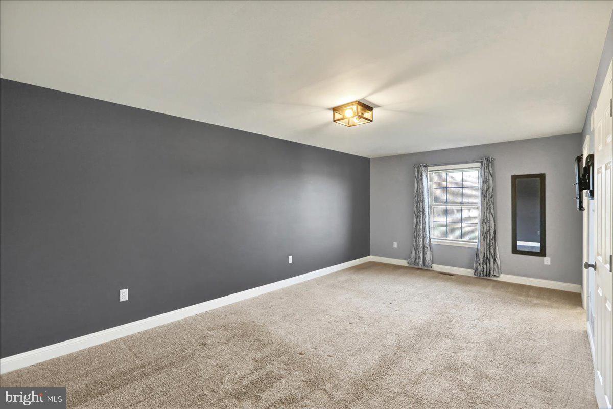 11 Clover Dr Property Photo 13